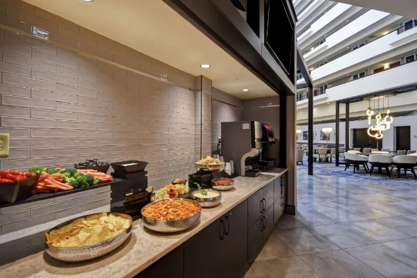 Embassy Suites By Hilton Hotel Montgomery-Conference Center image 18